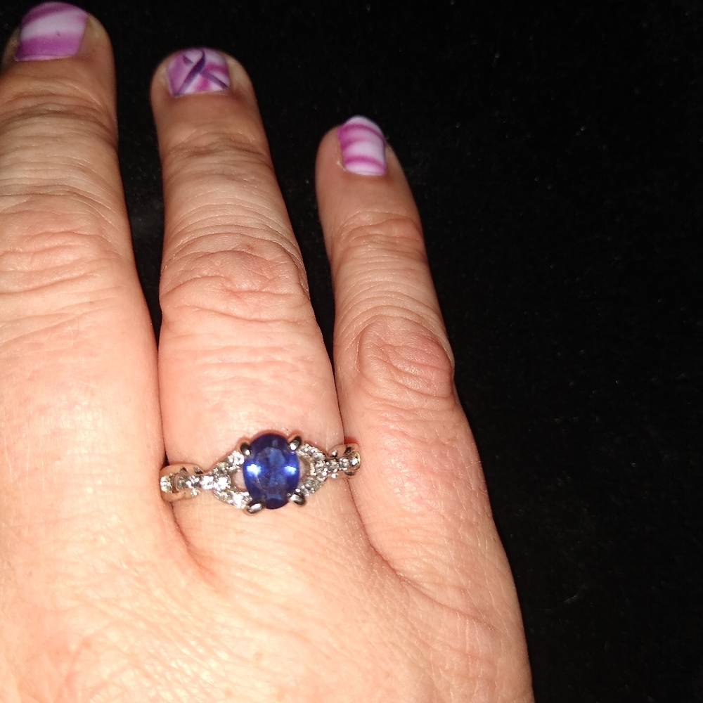 Sapphire ring